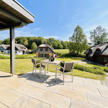 Bodden Hus 27 Klein Stresow Ruegen By Ruyastay 別荘 プットブス