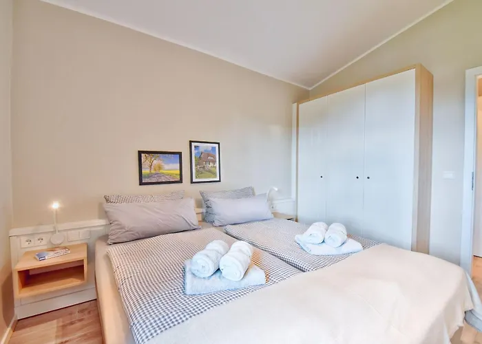Bodden Hus 27 Klein Stresow Ruegen By Ruyastay بيت للعطل